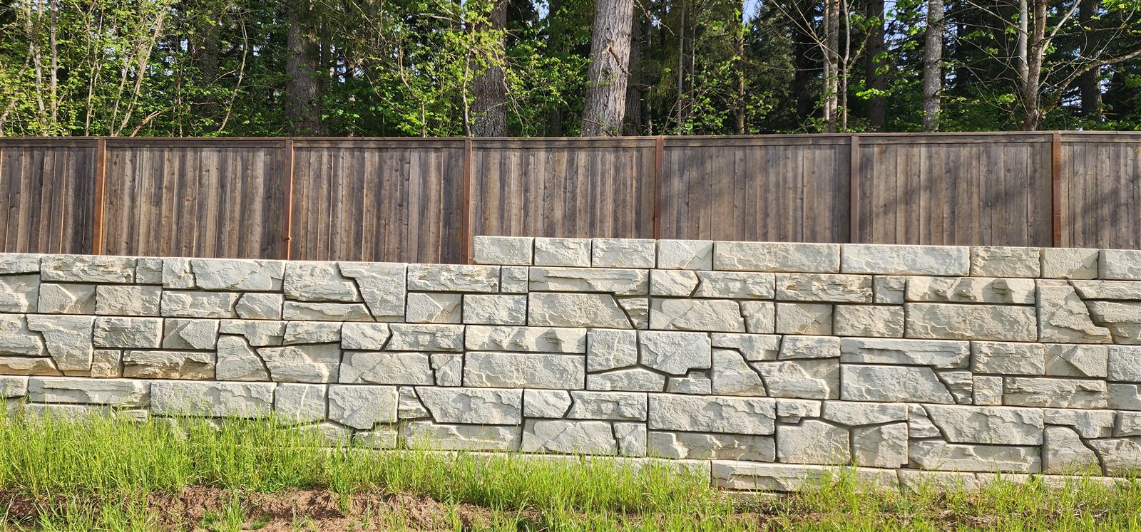 Green Mountain Verti-Block retaining wall, photo 2