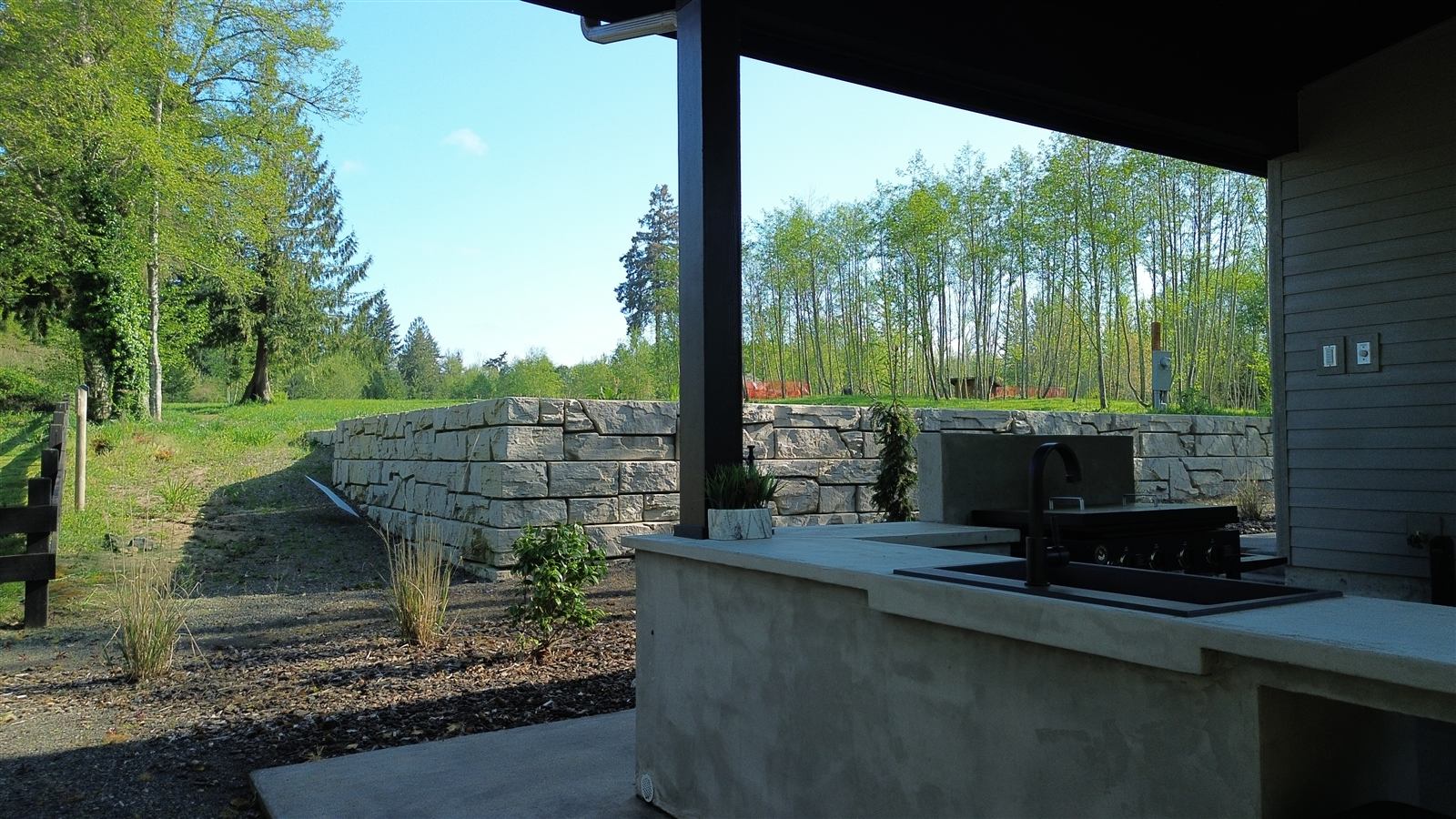 Mayfield Camp Verti-Block retaining wall, photo 5