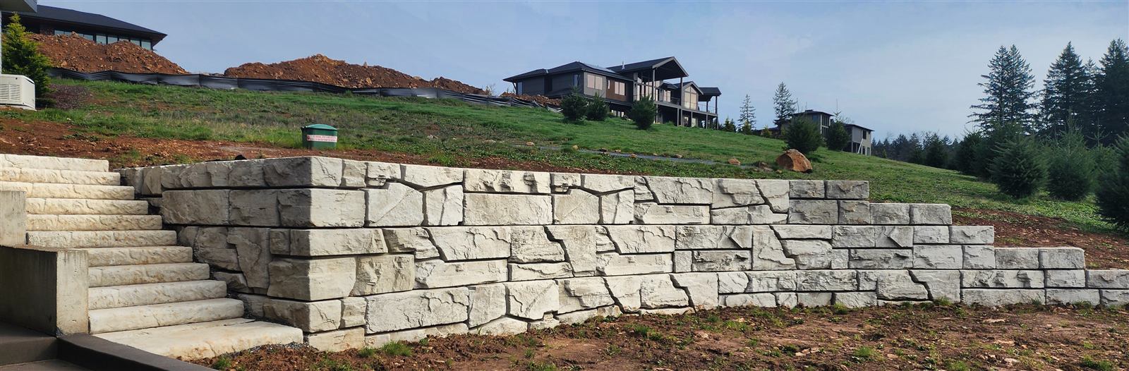 RC Residence Verti-Block retaining wall, photo 2